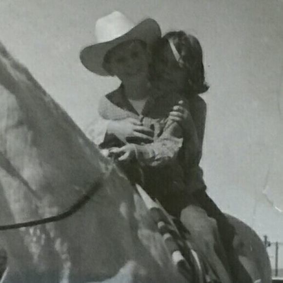 Meet your Posher, Bruce - Picture 1 of 1